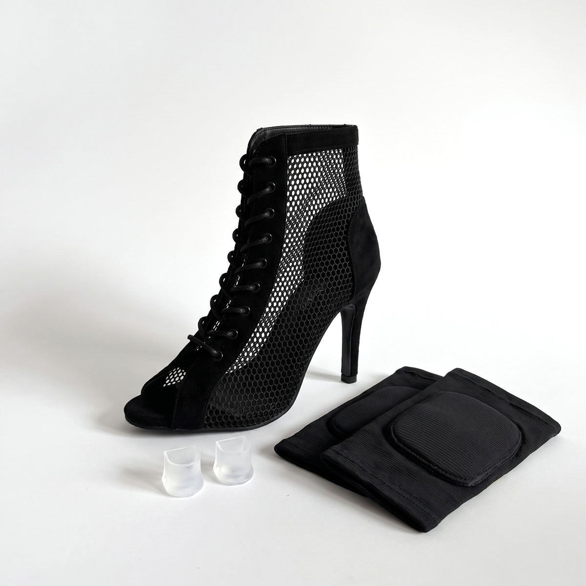Starter Kit — Classic Heels + Knee Pads + Protectors